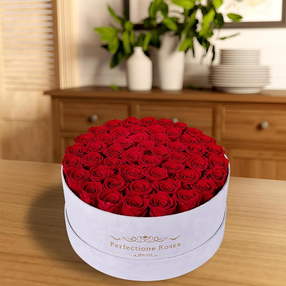 50 Velvet Box Roses, Preserved - đánh giá và giá Home Decor Tulip