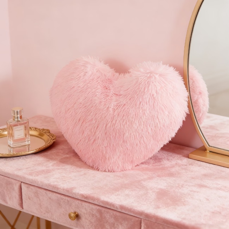 Pink Heart Shaped Pillow 30x40 - đánh giá và giá Home Decor Aesthetic Pinterest