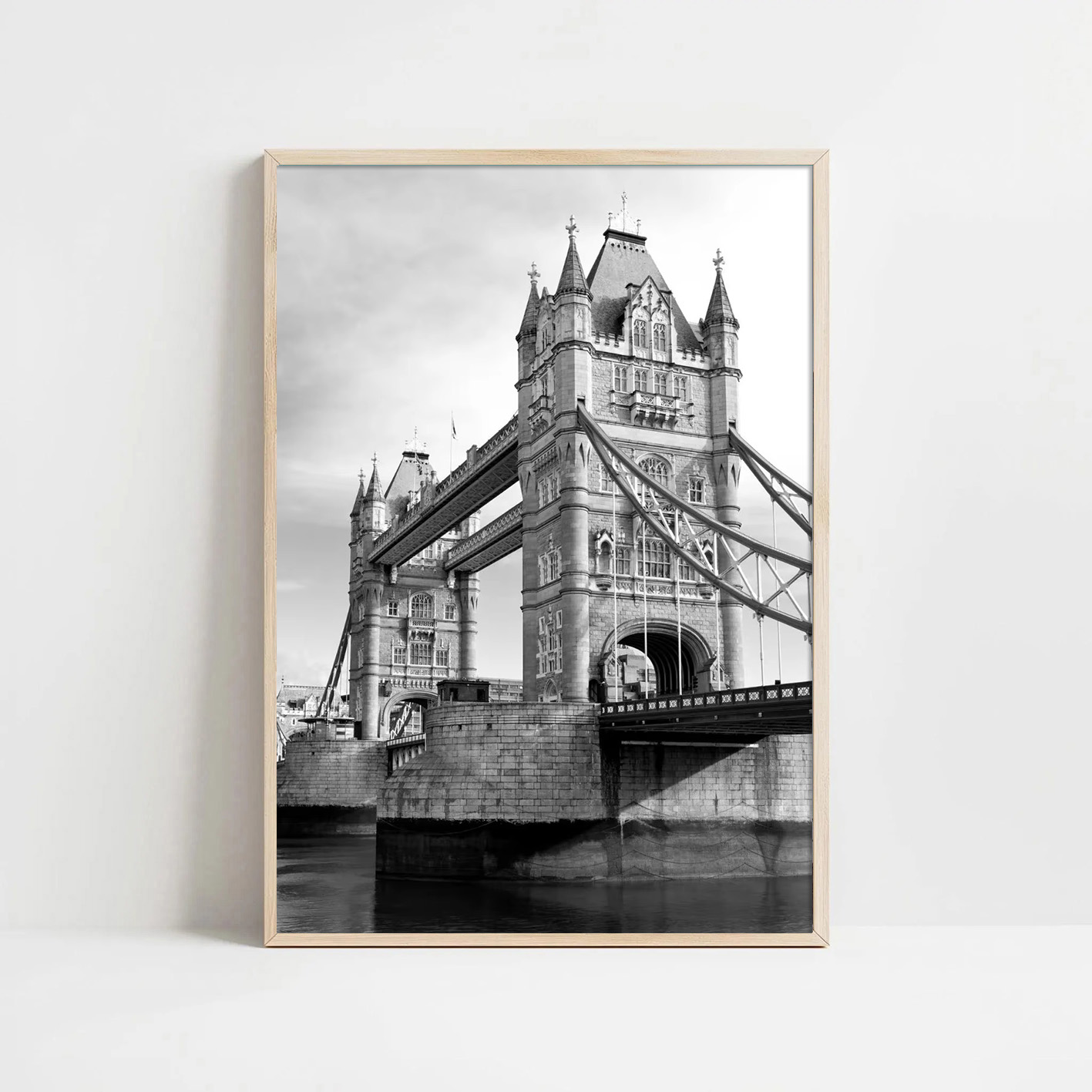 Minimalist Black White Archite - đánh giá và giá Home Decor London